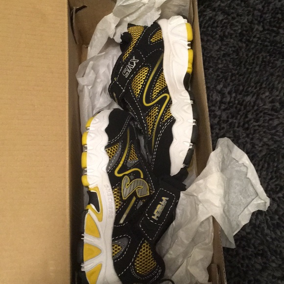 NWT infant boys Skechers shoes - Picture 2 of 5